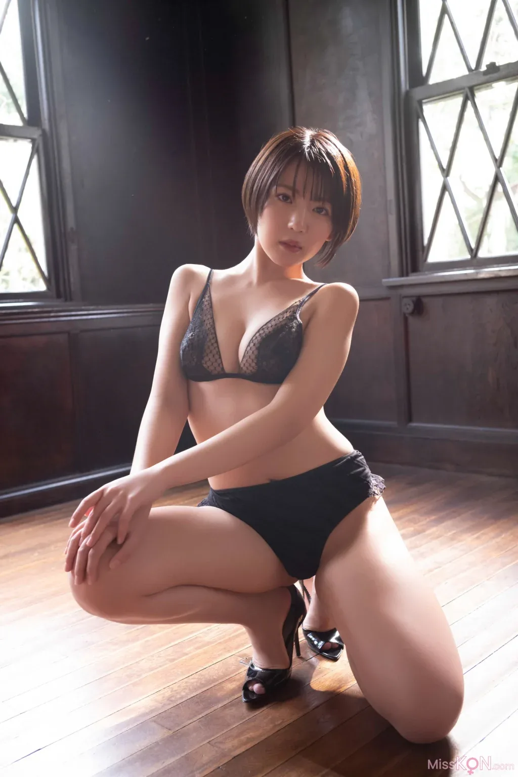 [JPMoeka Sasaki: Sách ảnh kỹ thuật số FRIDAY - Phong cách Hipster xuống dốc tập 2 - 9