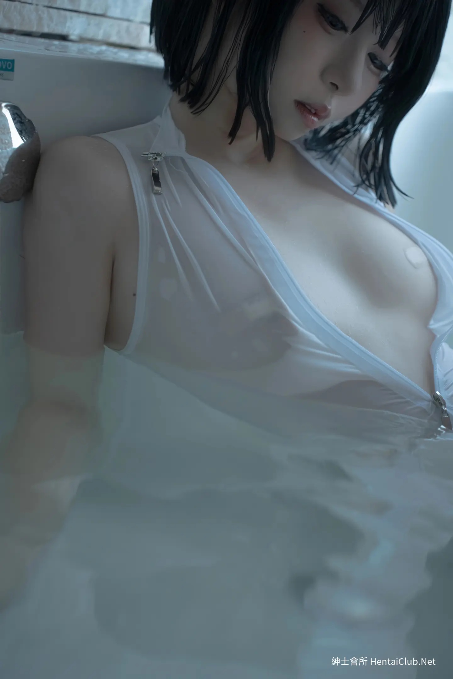 Etsuko Etsuko Bơi trong suốt - 40